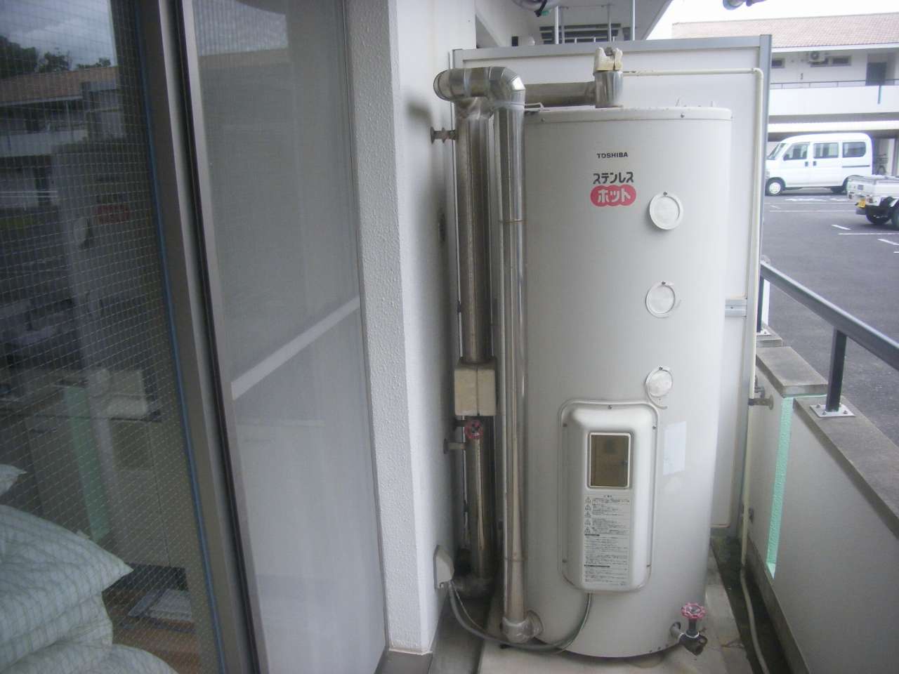 電気温水器取替工事