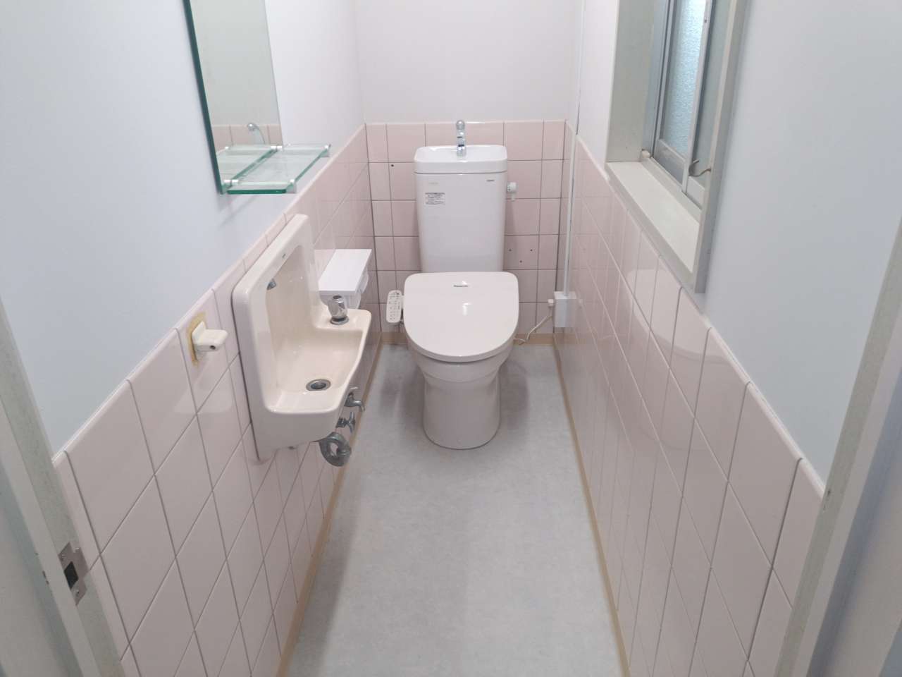 トイレ改修工事